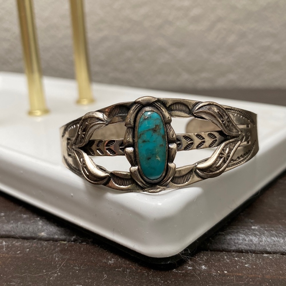 Vintage Bell Trading Post Navajo Bracelet